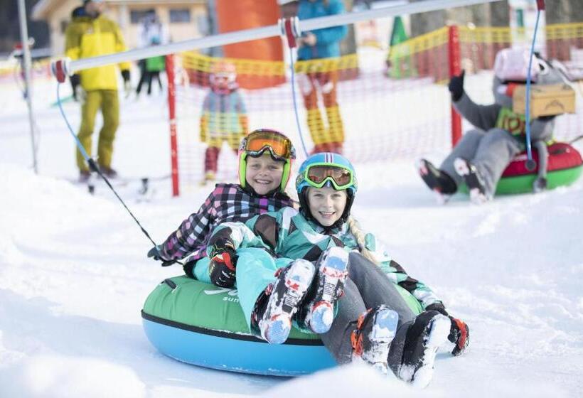 ベッドアンドブレックファースト Das Luggi Appartements