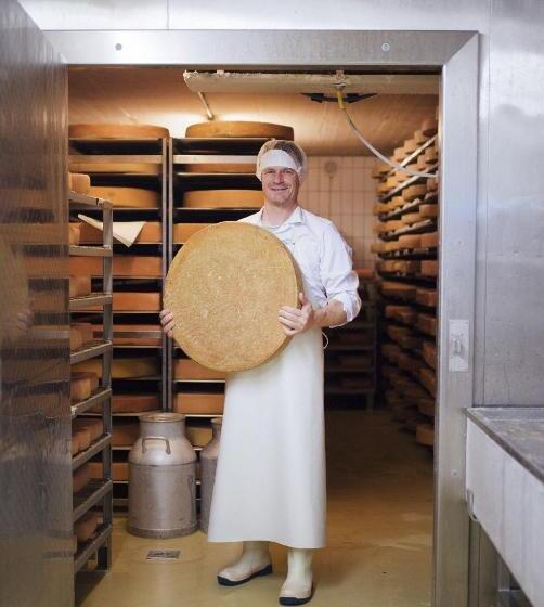 ベッドアンドブレックファースト Das Luggi Appartements