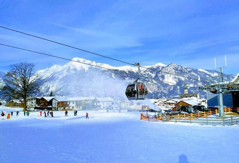 ベッドアンドブレックファースト Das Luggi Appartements