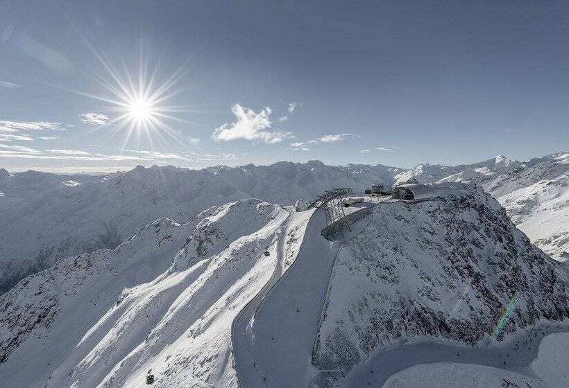 ベッドアンドブレックファースト Pension Edelweiss