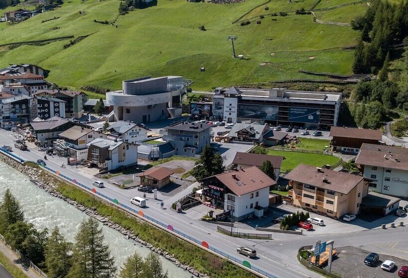 ベッドアンドブレックファースト Pension Edelweiss