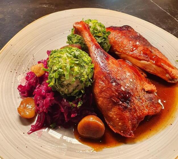 تختخواب و صبحانه Daxer