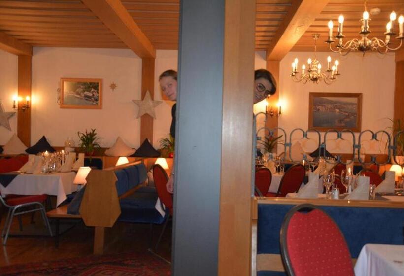 Clubdorf Hotel Alpenrose