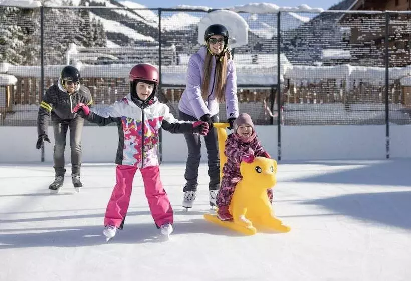 ホテル 4s Galtenberg Resort