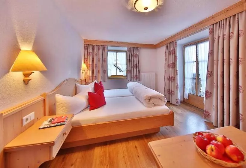 Отель Rosenhof  Premium Apartments & Erlebnisbauernhof