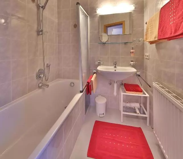 Отель Rosenhof  Premium Apartments & Erlebnisbauernhof