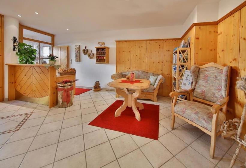 فندق Rosenhof Premium Apartments & Erlebnisbauernhof