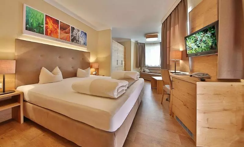 Отель Castel   Pure Lebensfreude