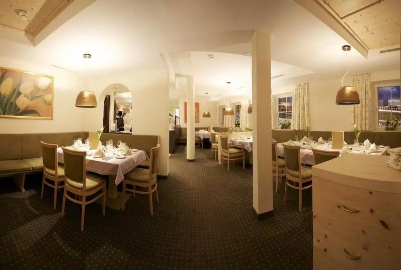 Отель Castel   Pure Lebensfreude