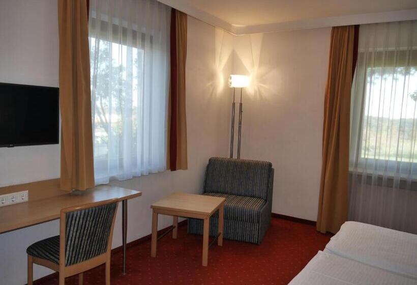 فندق Garni Höchschmied