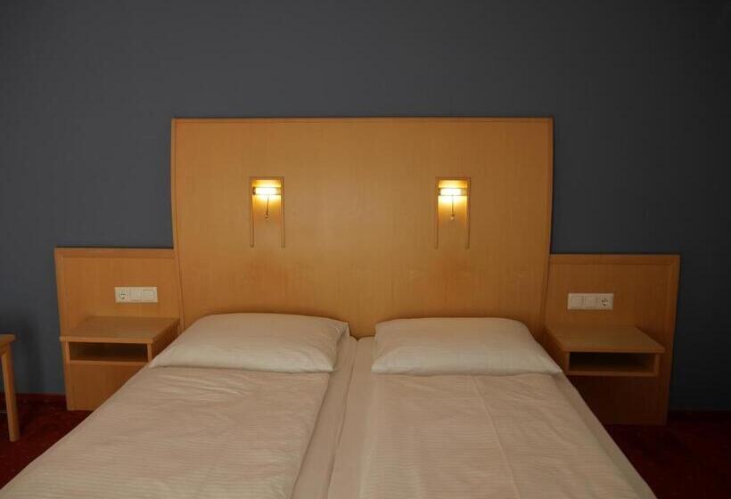 فندق Garni Höchschmied