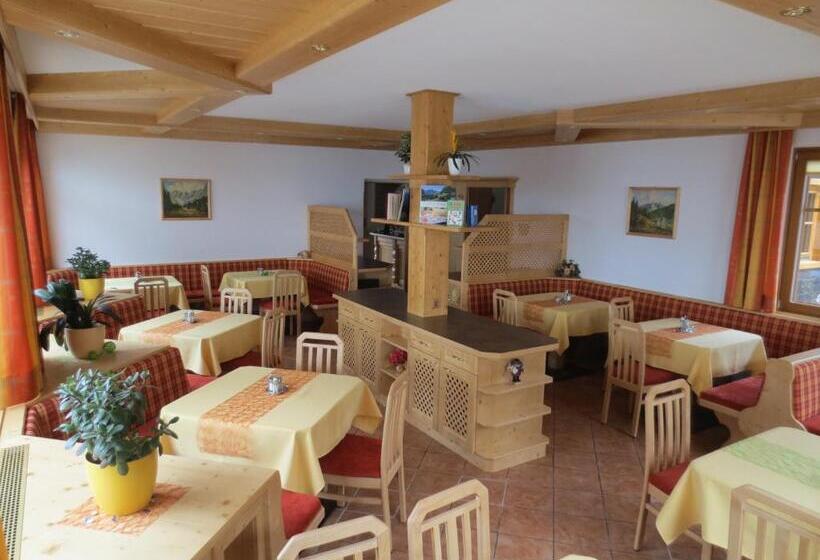 فندق Gasthof Pension Waldfriede