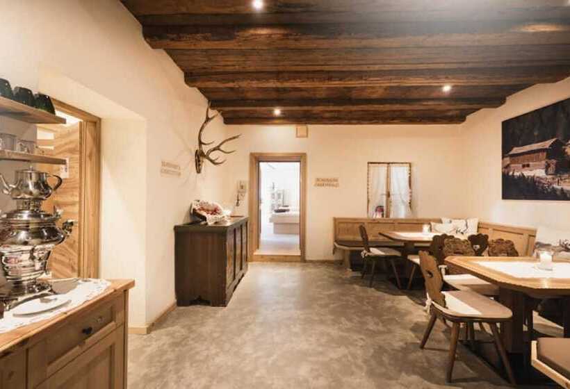 בית מלון כפרי Hoferwirt