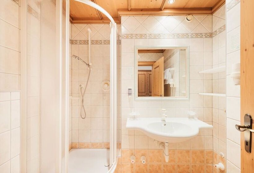 בית מלון כפרי Hoferwirt