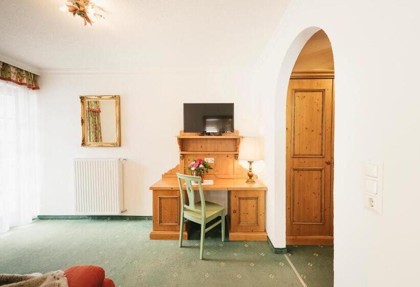 בית מלון כפרי Hoferwirt