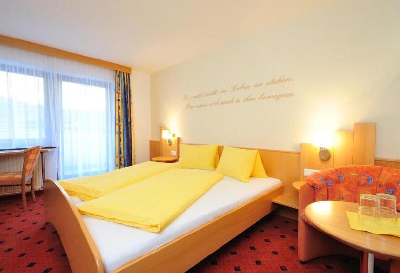 בית מלון כפרי Lamtana