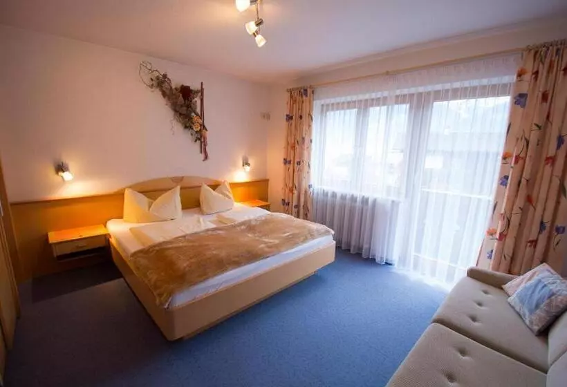 Отель Pension Bartlhof