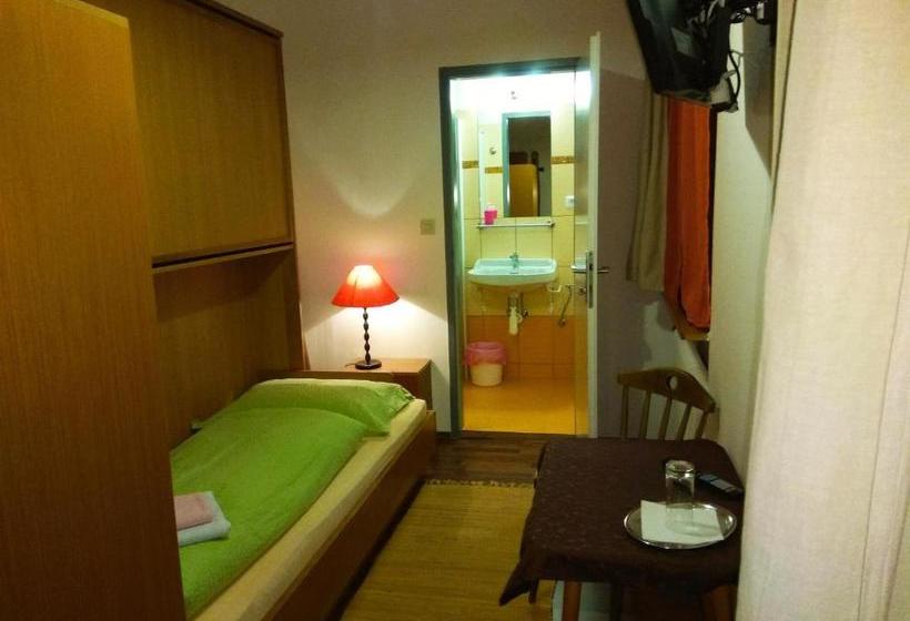 فندق Pension Concordia