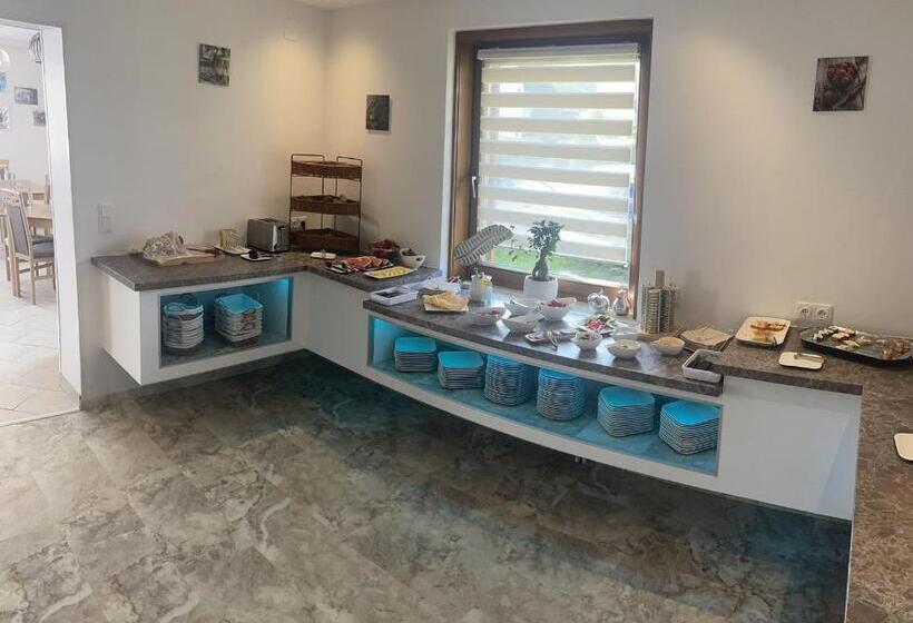 호텔 Pension Ferienwohnung Rotar