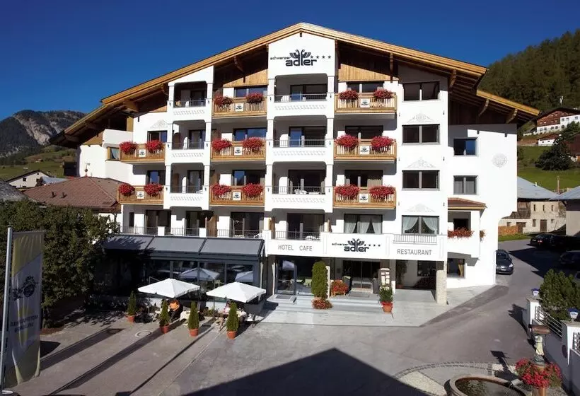 Otel Schwarzer Adler