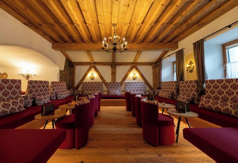 فندق Schwarzer Adler