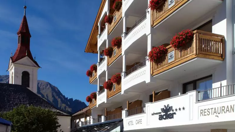 Otel Schwarzer Adler