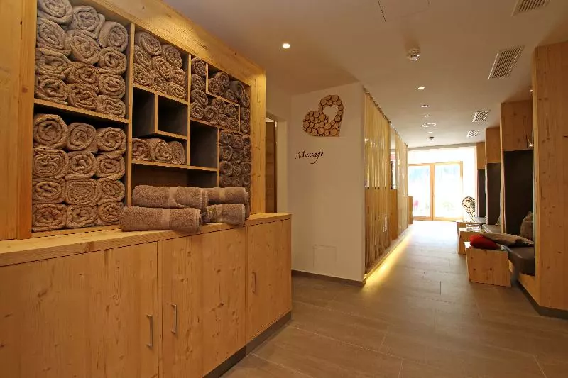 Otel Schwarzer Adler