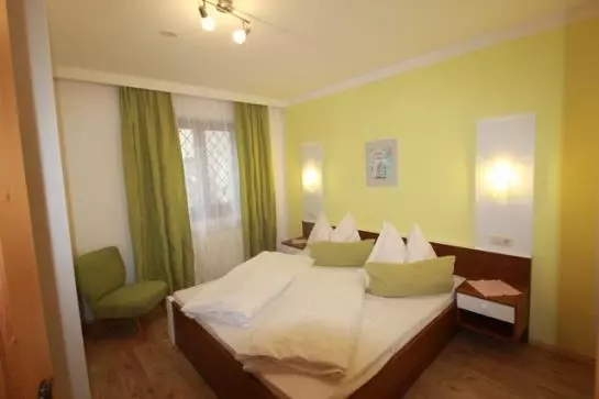 Bed and Breakfast Seepension Neubacher