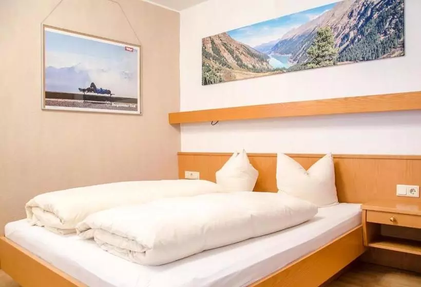 酒店 Sonnenhof Apartments & Zimmer