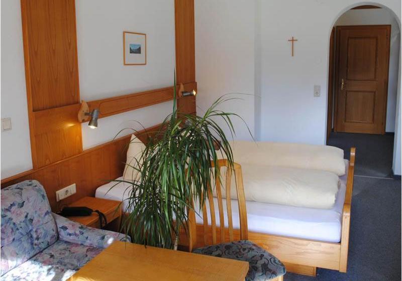 ホテル Sonnenhof Apartments & Zimmer