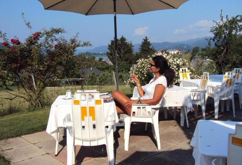 호텔 St. Oswalderhof