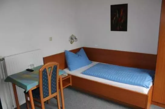 تختخواب و صبحانه Vogelhaendler Pension