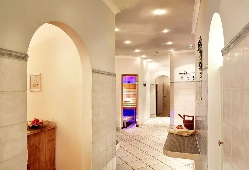 Landsitz Römerhof Hotel Apartments