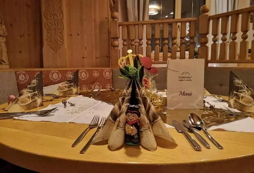 ペンション Gasthof Walderhof