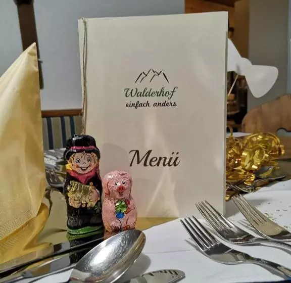 ペンション Gasthof Walderhof