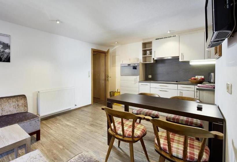 Пансион Gästehaus Huber