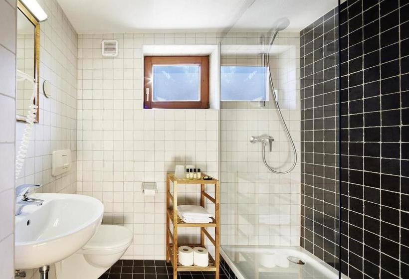 ペンション Gästehaus Huber