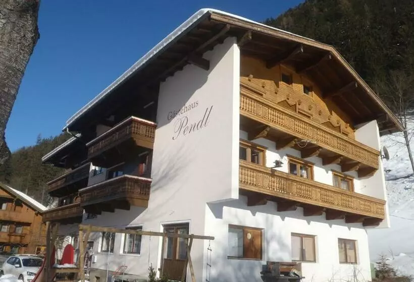 ペンション Gästehaus Pendl