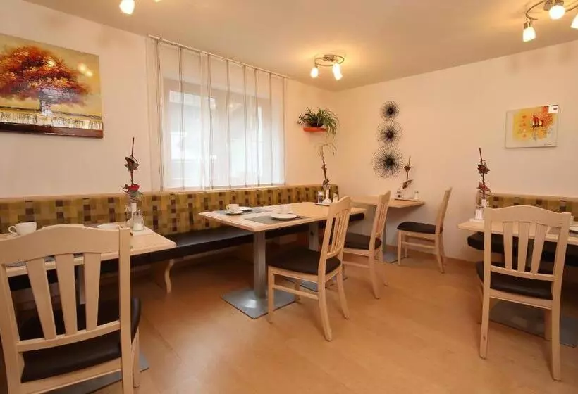 Пансион Gästehaus Renate