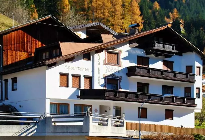 ペンション Gästehaus Resi