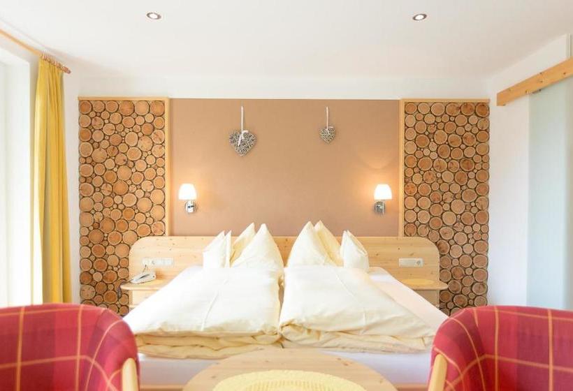 住宿加早餐  Garni Grünmoos