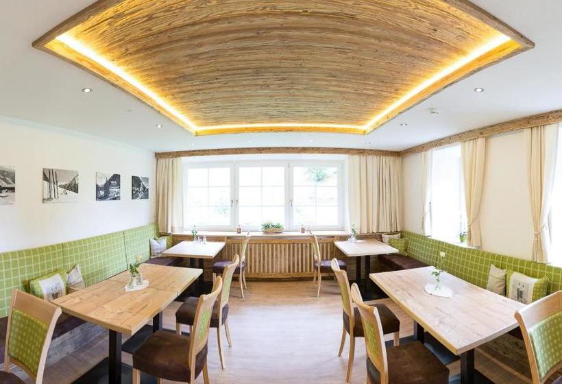 住宿加早餐  Garni Grünmoos