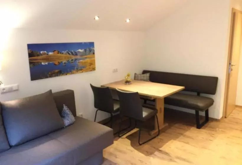 Bed and Breakfast Garni Grünmoos