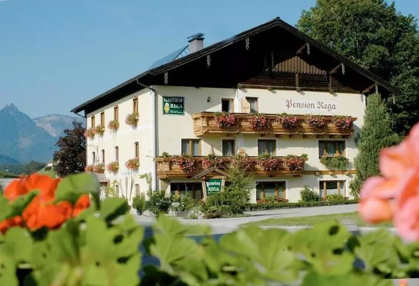 مبيت وإفطار Pension Rega