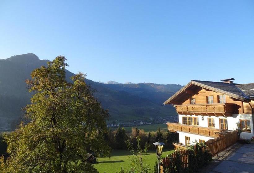 צימר Pension Appartements Reithof