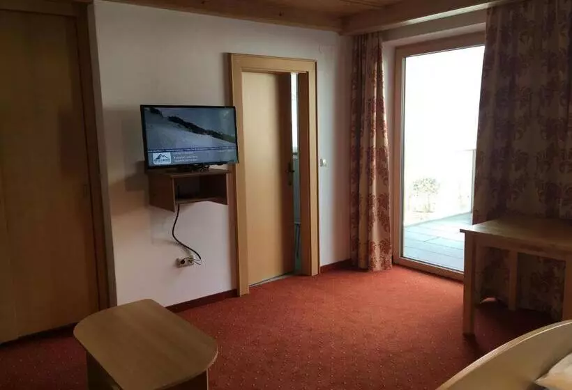 ベッドアンドブレックファースト Pension Schlossberg