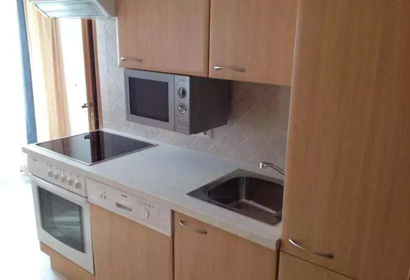 ベッドアンドブレックファースト Pension Schlossberg