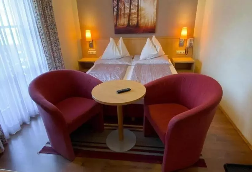 Gasthof Pension Alt Kirchheim