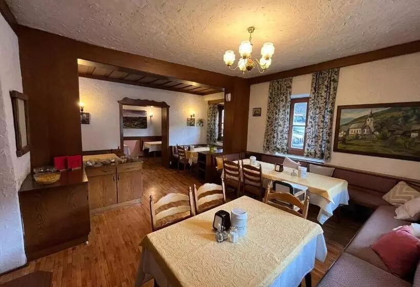 Gasthof Pension Alt Kirchheim
