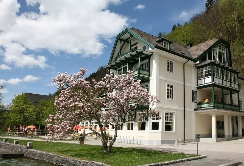 ホテル & Gasthof Fürberg